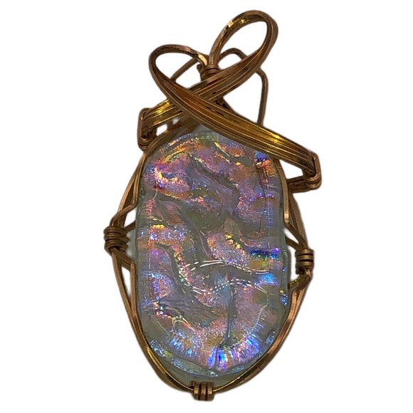 Gold Wire Wrapped Oval MOP Mother Of Pearl Dichroic Glass Pendant Necklace Charm - Picture 1 of 7